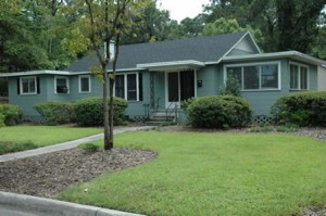 739 NW 20th St