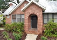 315 SW 12th St. Great 4/2 one block from Norman Hall
